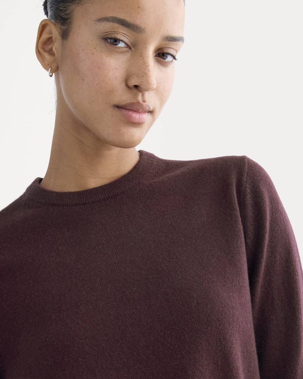 Cashmere Slim Crew Sweater | Wine