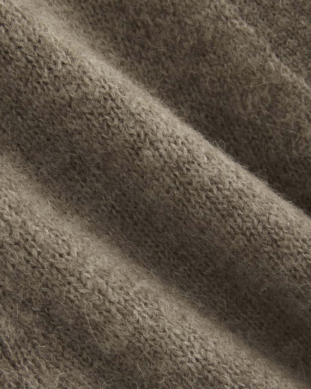High V Cropped Cardigan in Alpaca | Taupe Melange